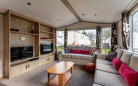 Pass The Keys Wilksworth - Lovely 2 Bedroom Caravan In A Perfect Location